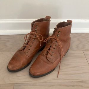 COPY - Vintage Brown Leather Lace-Up Boots